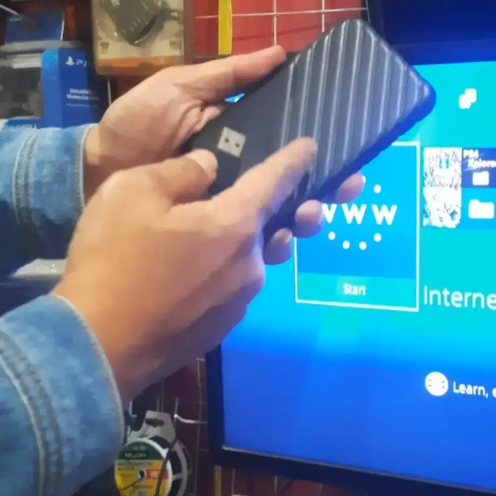 HDD PS4 Siap Dikirim (CEK DESKRIPSI) Mrh Terjangkau