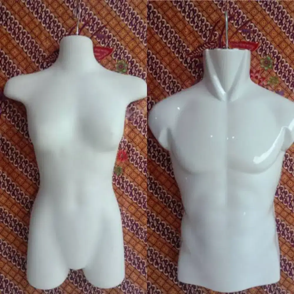 hanger setengah badan
