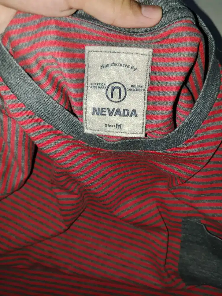 baju kaos Nevada