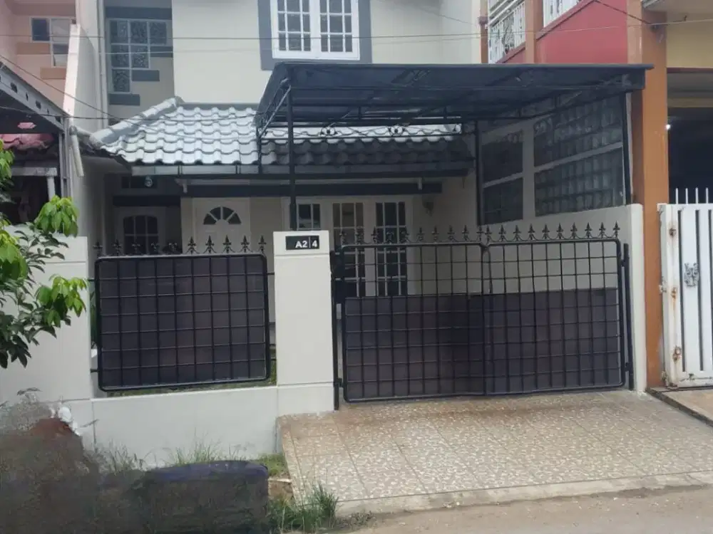 Di Sewakan Rumah  2 Lantai Pondok kelapa duren sawit Rapih Siap Huni