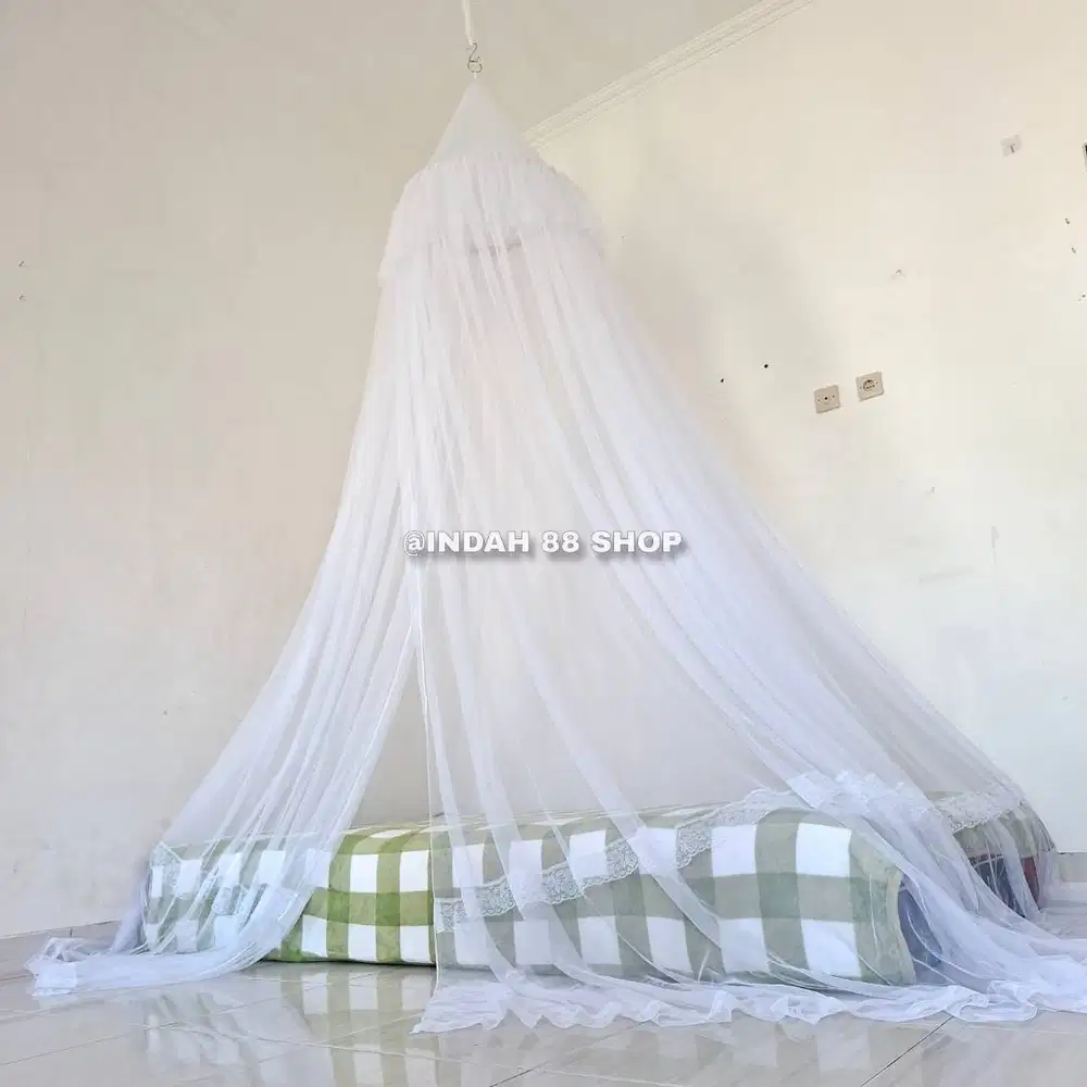 Kelambu Bulat Gantung Dengan Ring Bulat Berponi 180 x 200 x 250cm