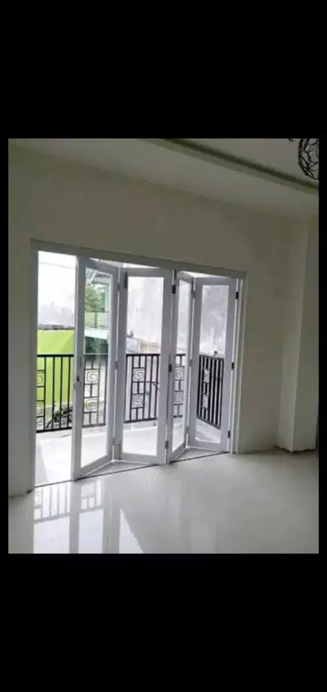 pintu lipat allumunium