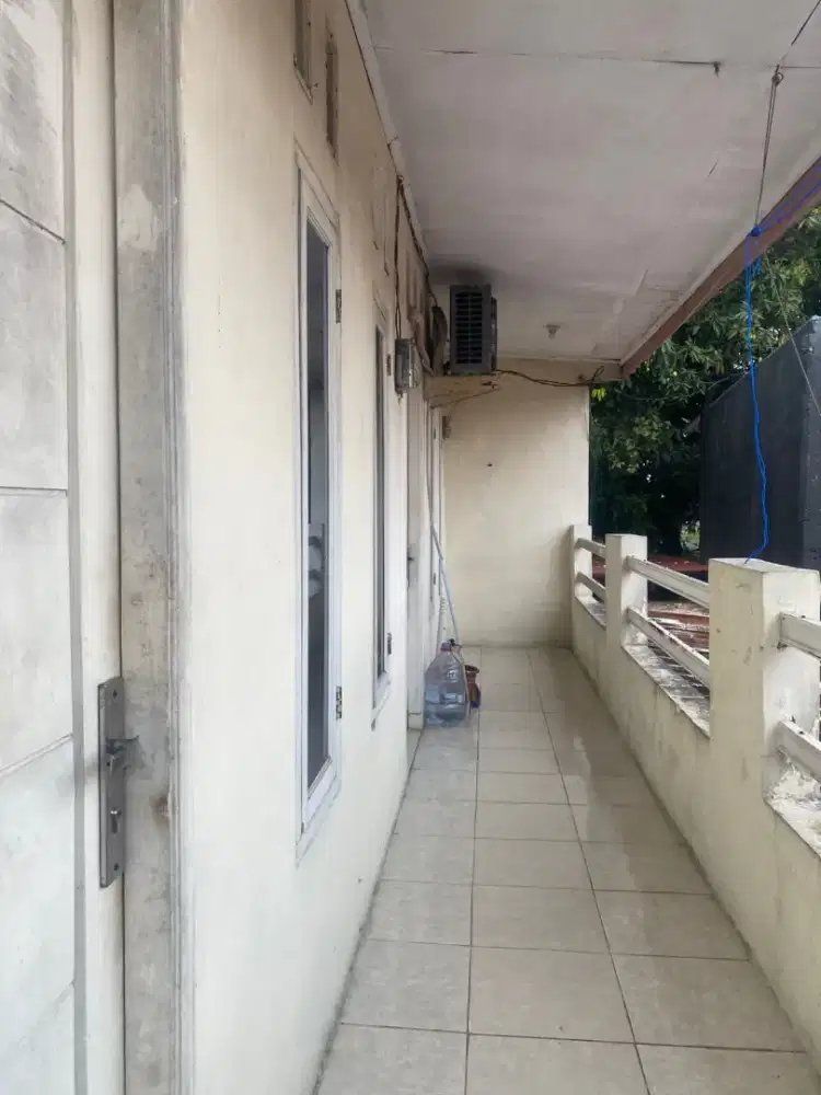 KOST MURAH LOKASI STRATEGIS