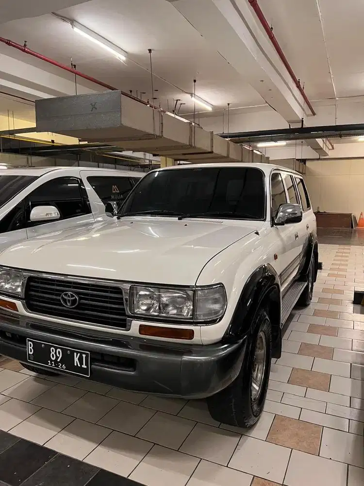 Toyota Land Cruiser vxr