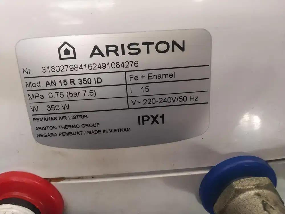 Sedia water heater Ariston 15lt 350watt 95% orisinil