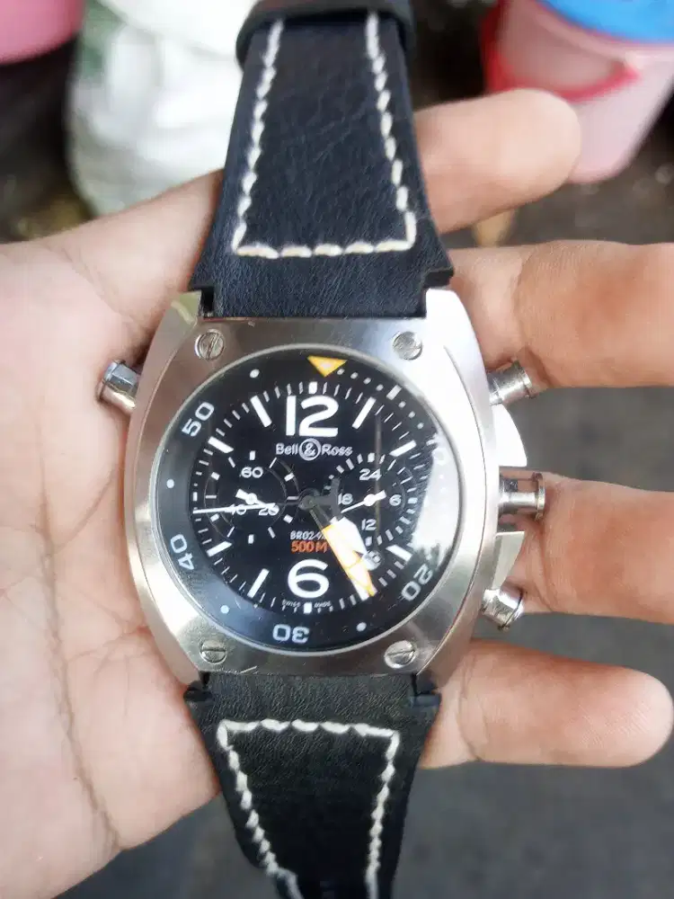 Jam bell n ross