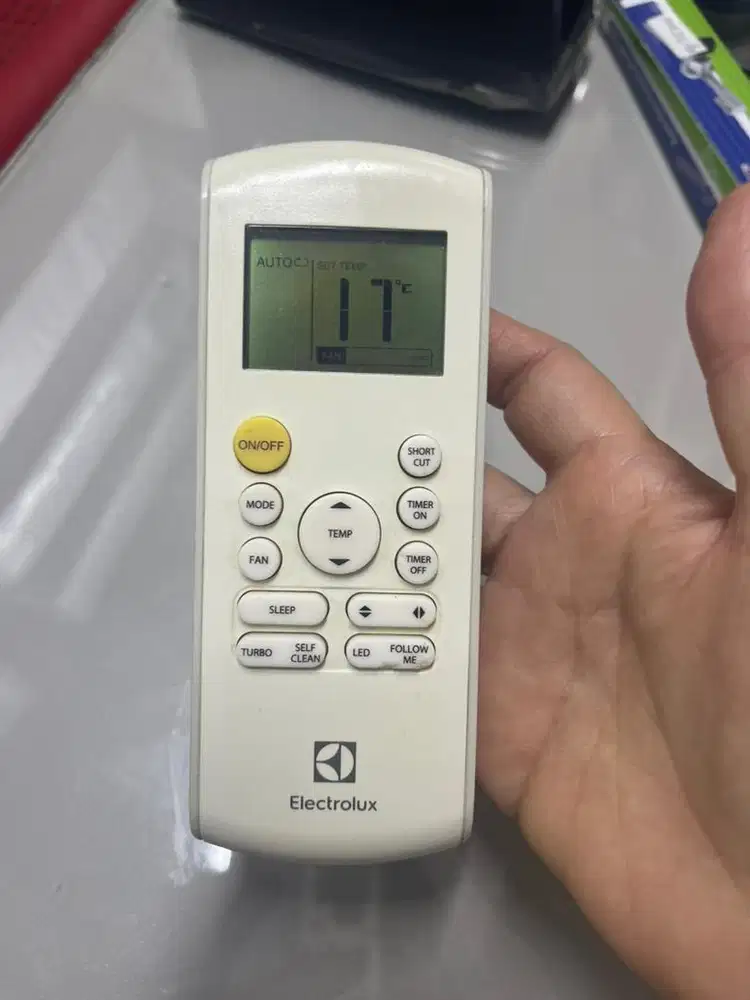 Jual indoor AC Electrolux 1/2pk orisinil