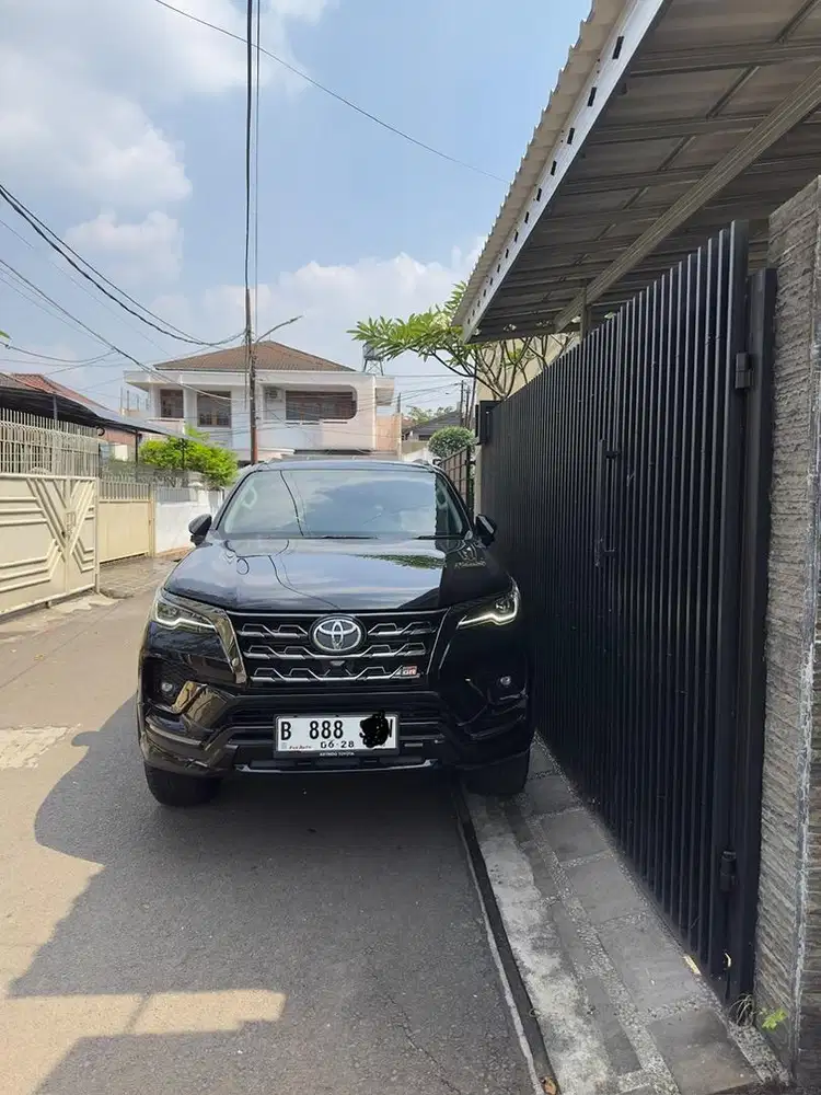 Toyota Fortuner 2023 Diesel