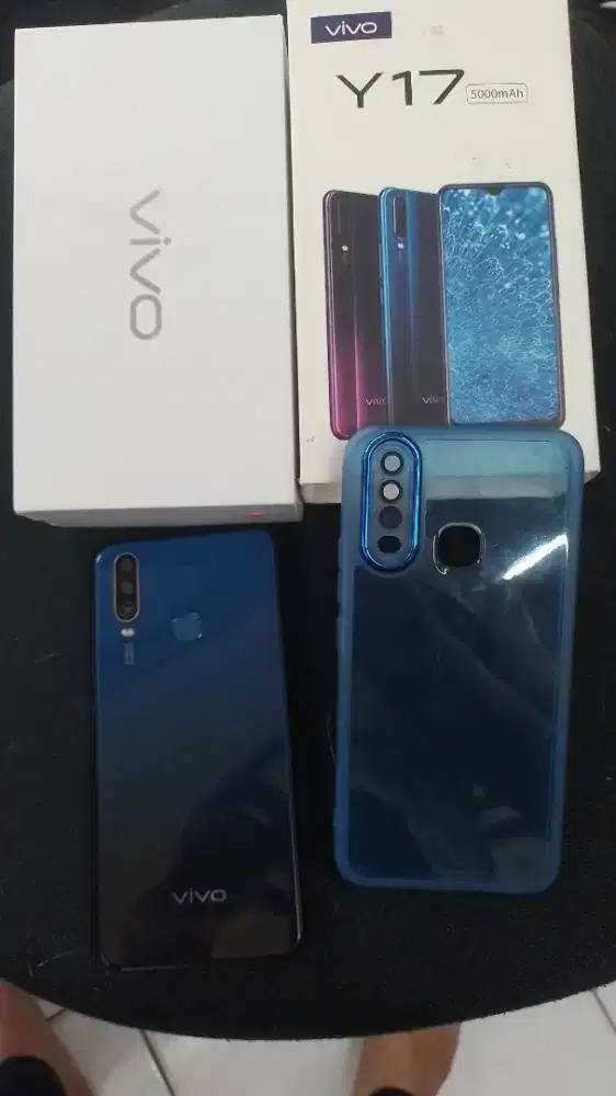 Vivo y17 8/256 no minus hp+dus aja casannya ilang