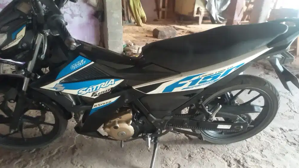 Satria fi 2017 AD solo top