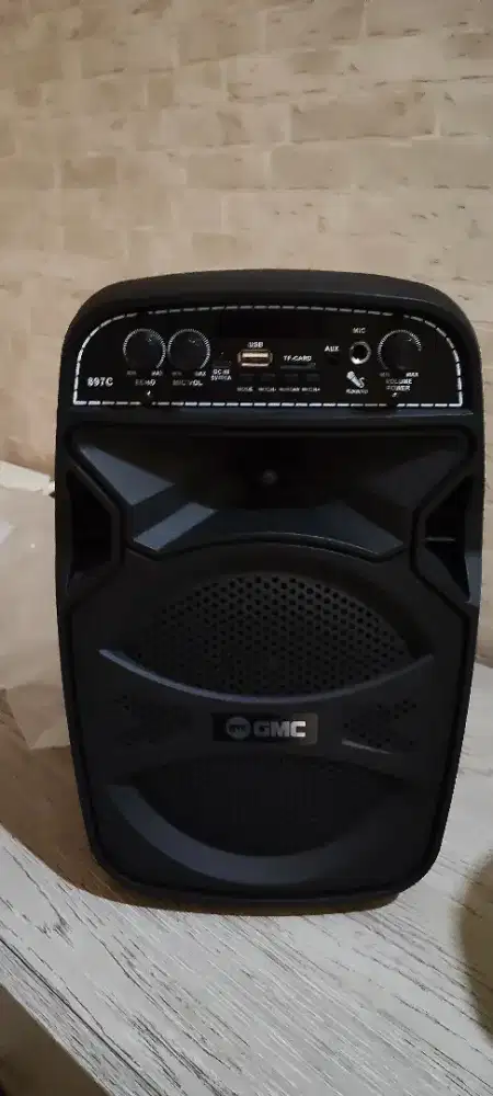 Speaker GMC dijual murah