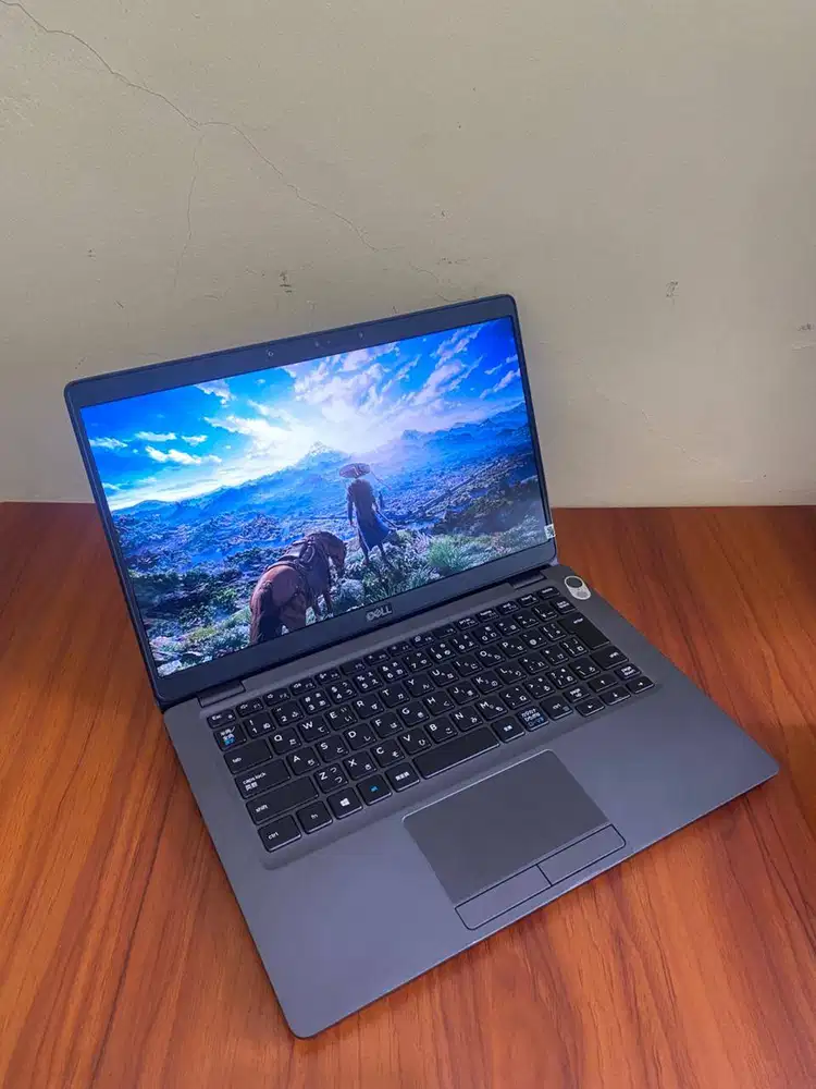 Dell Latitude 5300 Slim Premium | Face Recognition | SSD 256GB