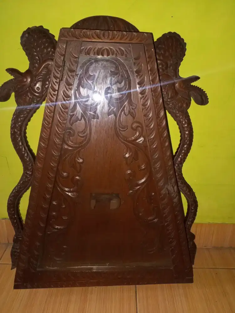 Blawongan atau tempat pajang keris