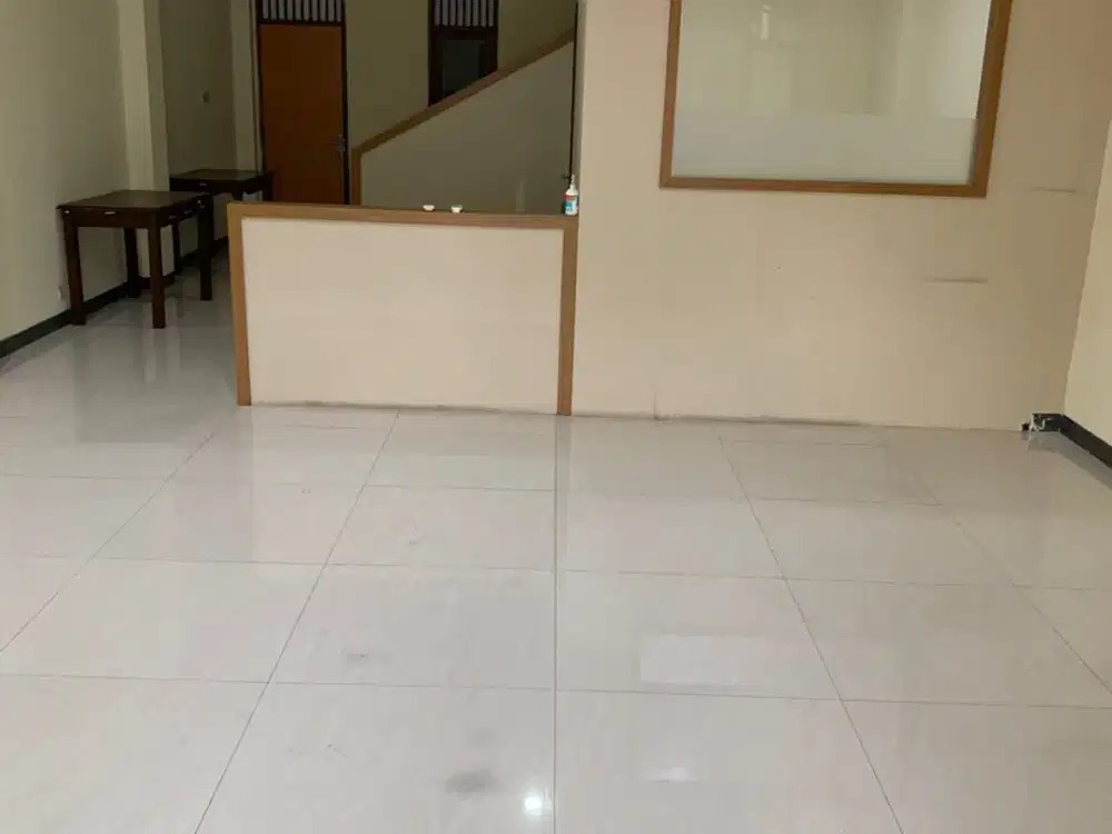 Termurah! Ruko Lokasi Strategis di TB Simatupang Jakarta Selatan