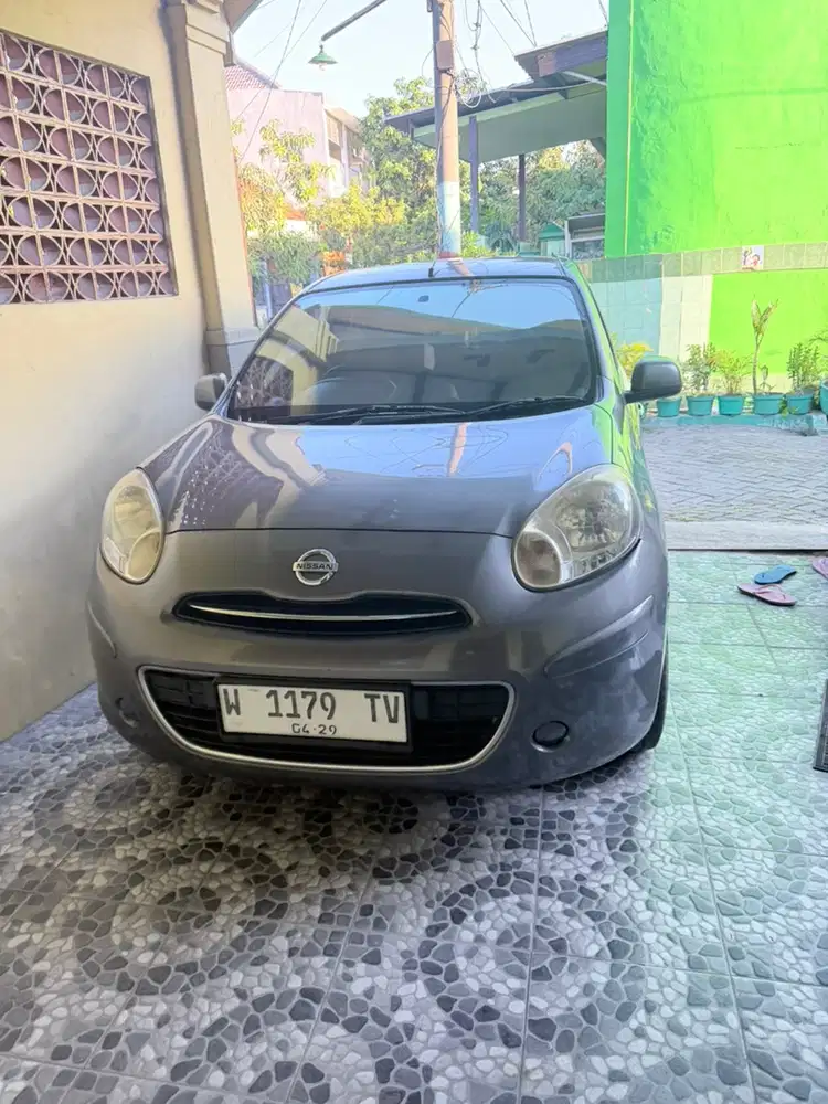 Nissan March 2013 Bensin