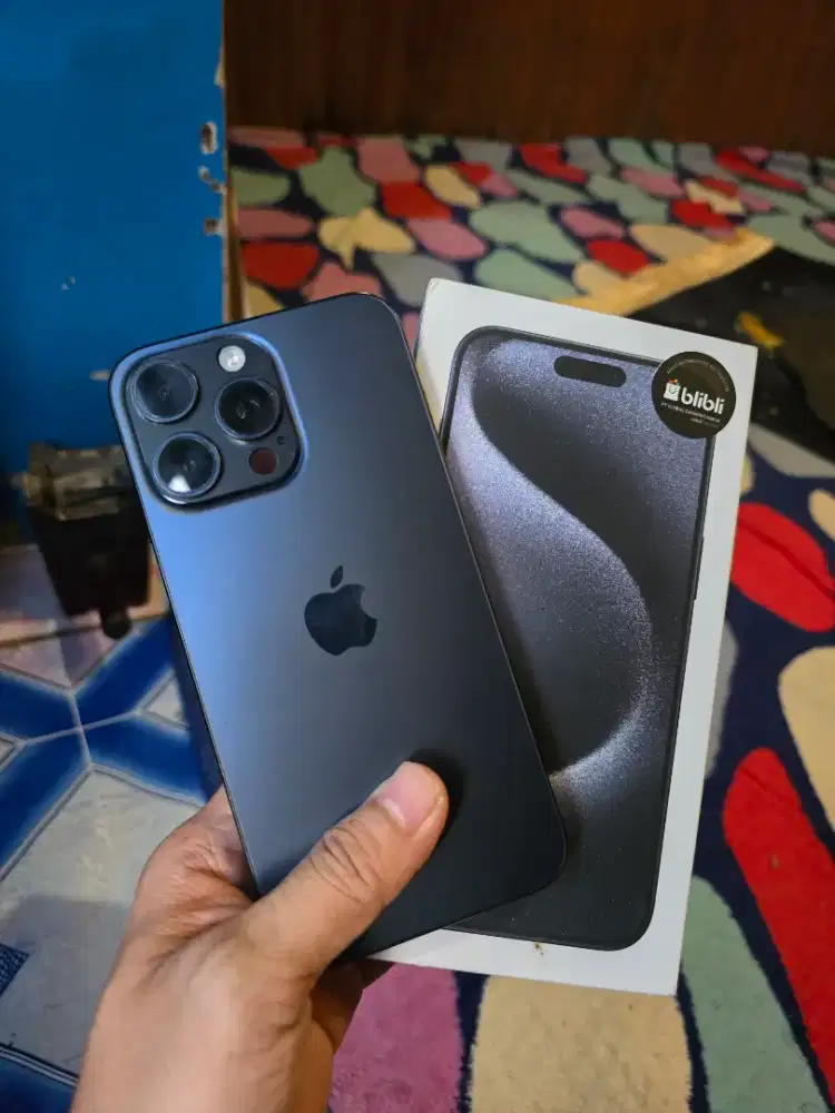Iphone 15 pro max 256gb bekas exs resmi warma biru