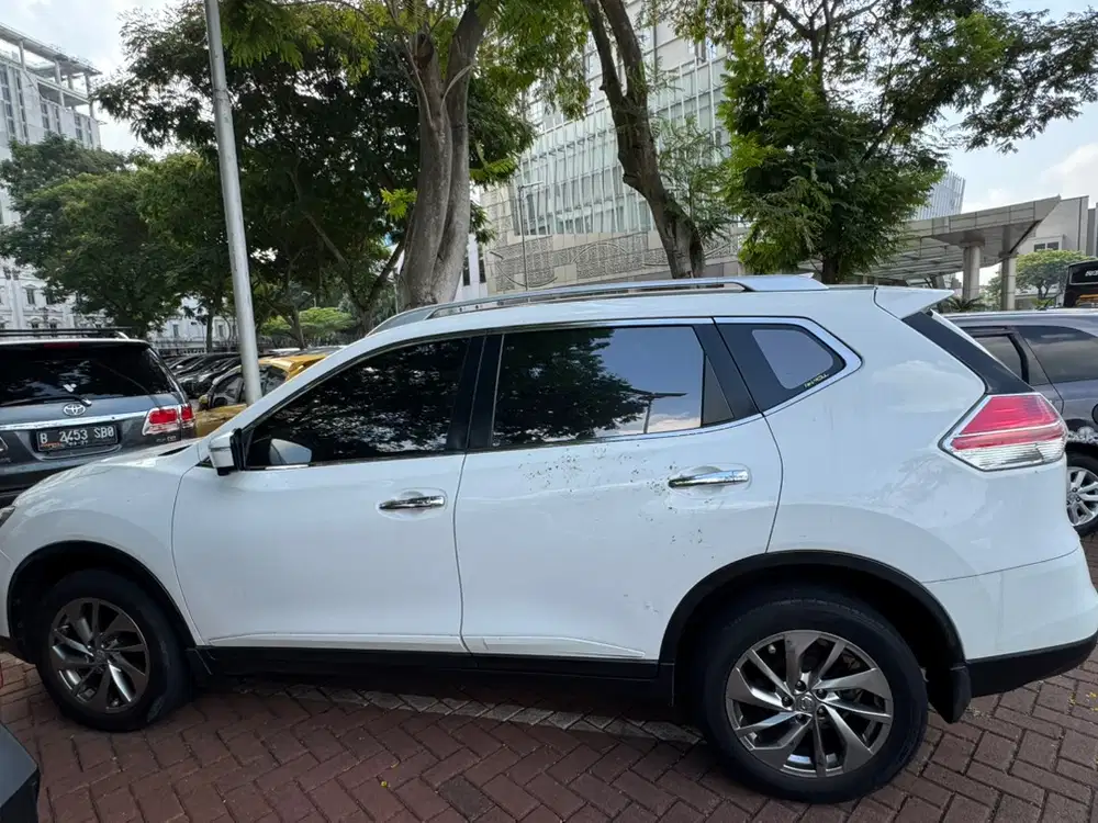 Nissan X-Trail 2016 Bensin