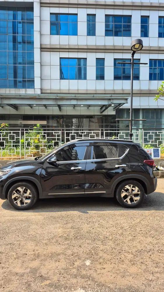 Kia Sonet 2023 Bensin