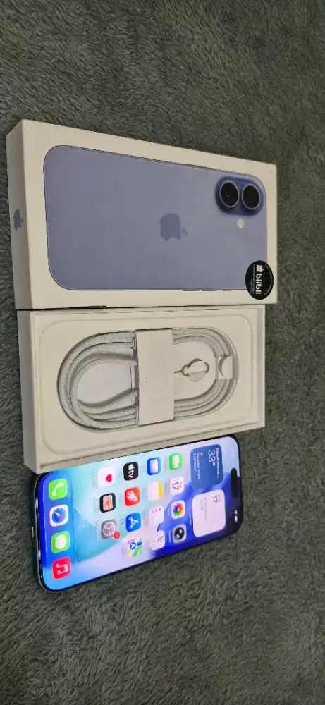Iphone 17 Mist Blue Mulus Like New