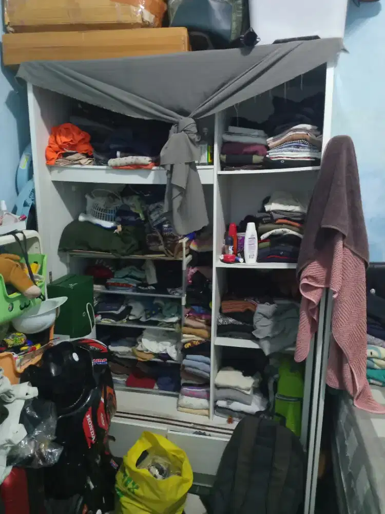 Lemari 2 puntu kokoh