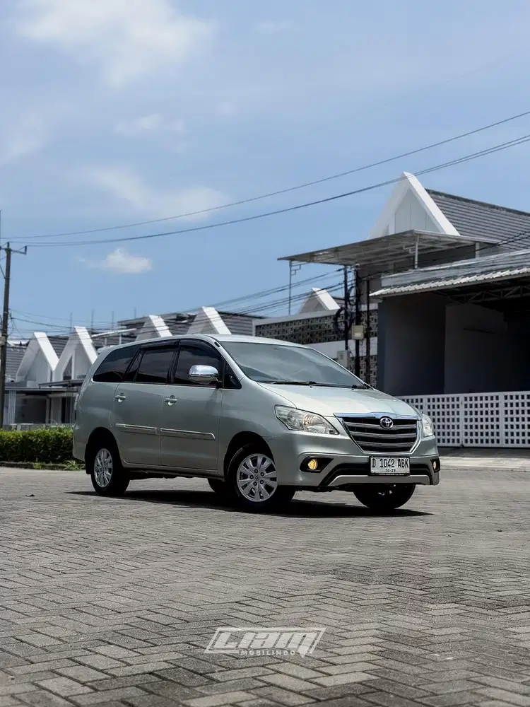 Toyota Kijang Innova 2014 Bensin