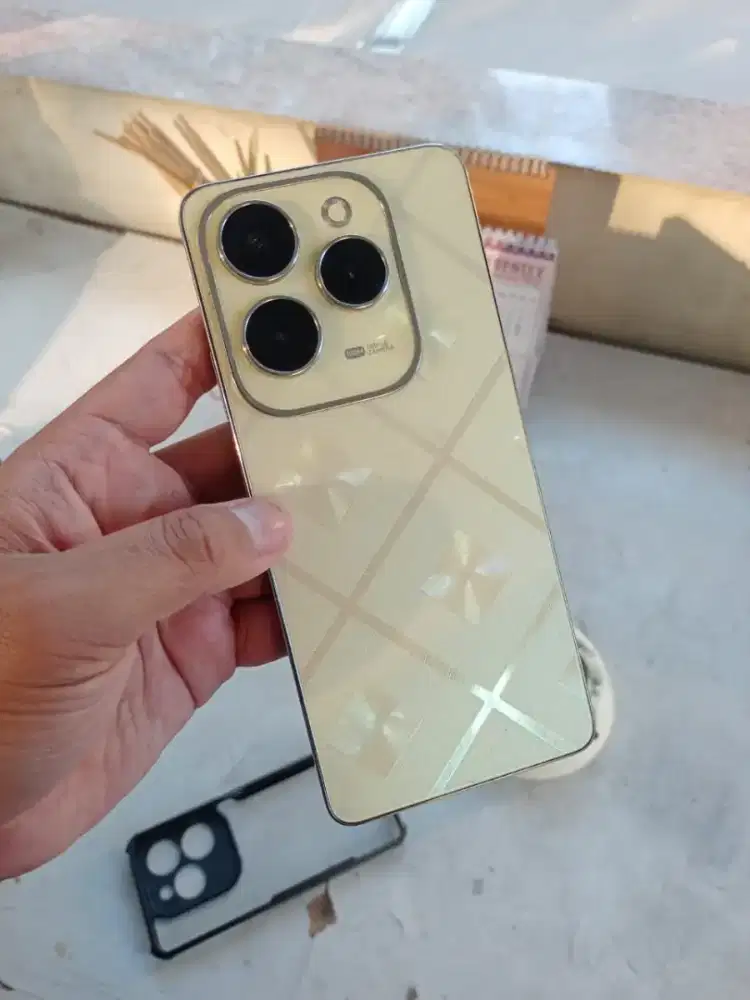 Infinix hot 40 pro
