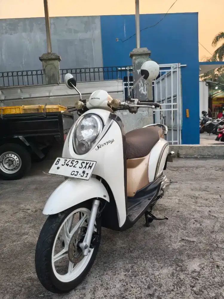 Honda Scoopy 110 thn 2011 pajak panjang