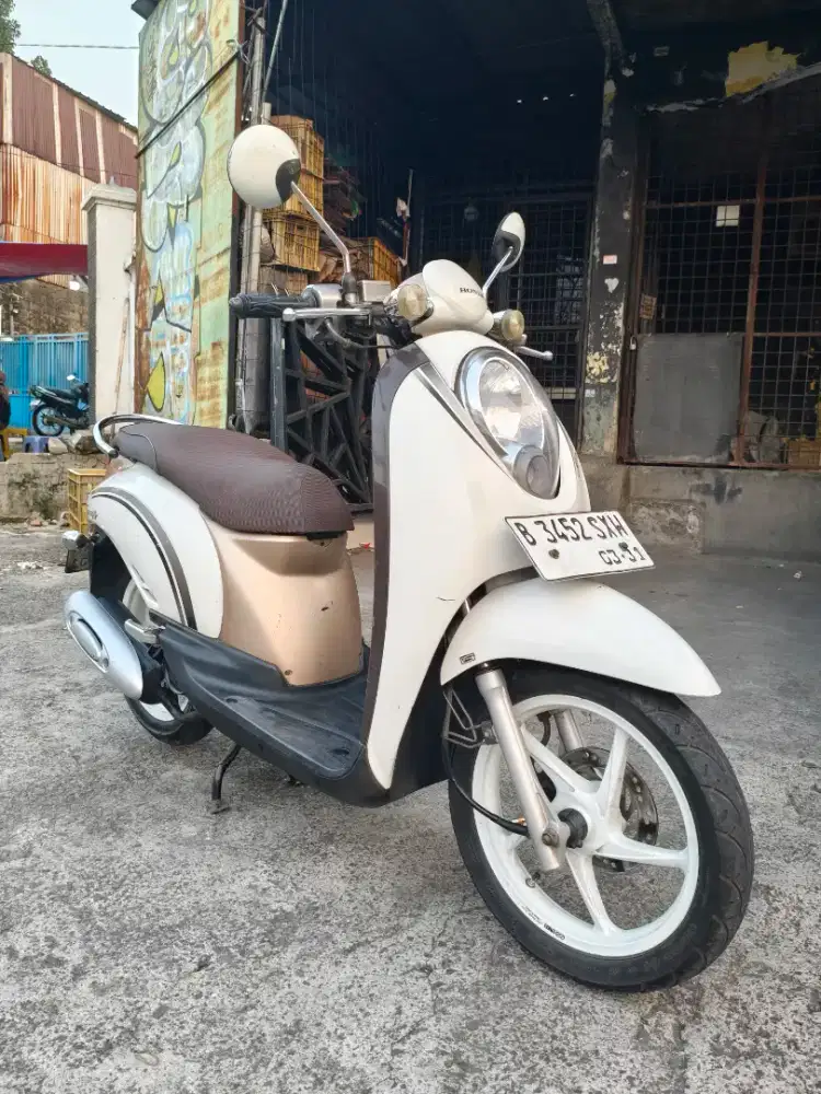 Honda Scoopy 110 thn 2011 pajak panjang