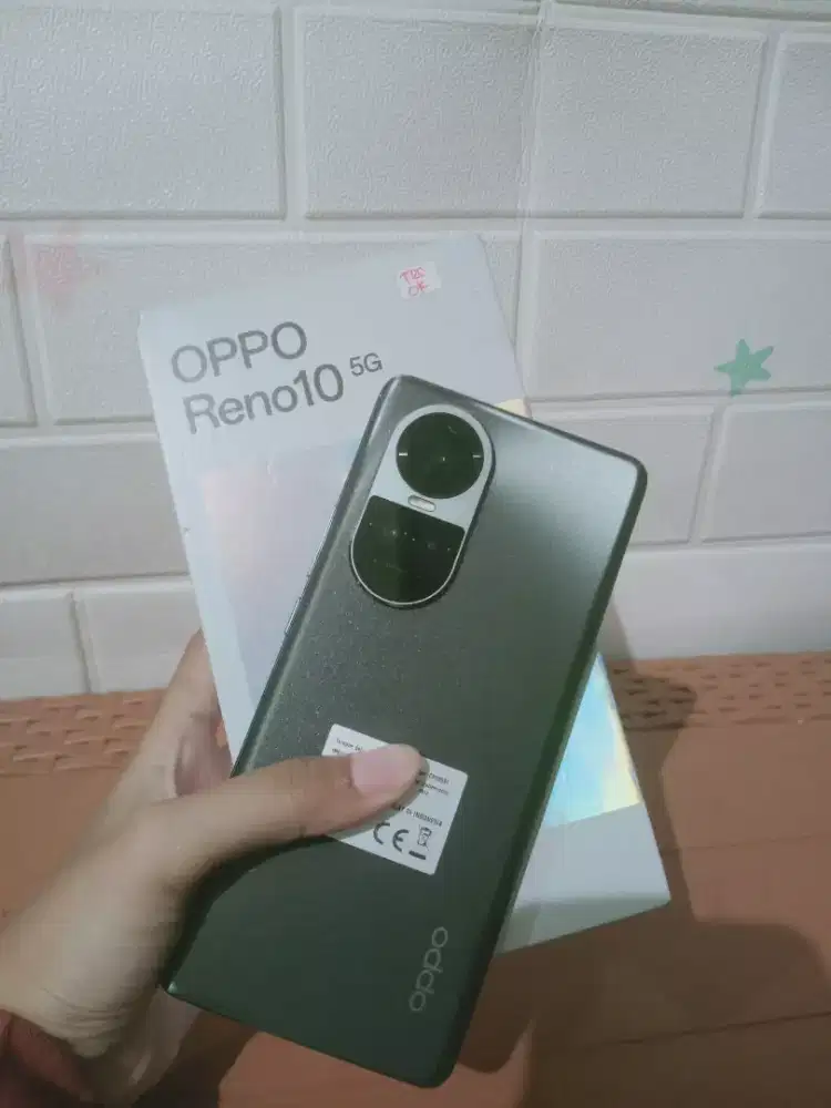 Dijual Hp Oppo Reno10 5g ram 8/256 siap pakai