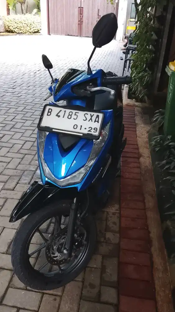Honda Beat 2024 Biru