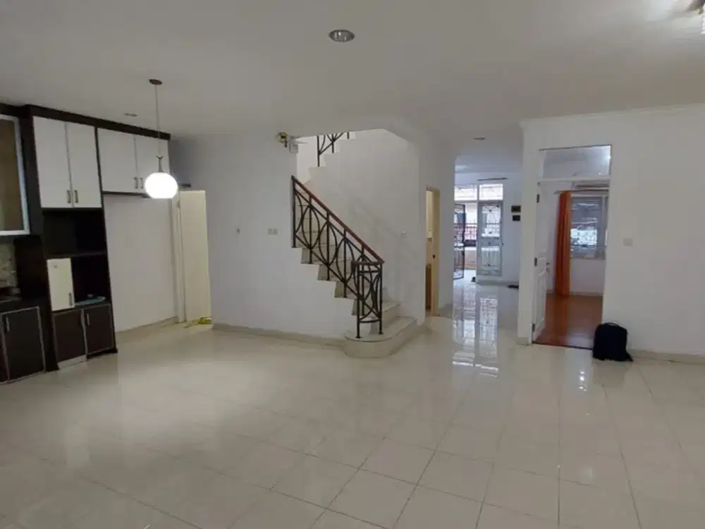 Disewakan Rumah Siap Huni di Mtp Cengkareng