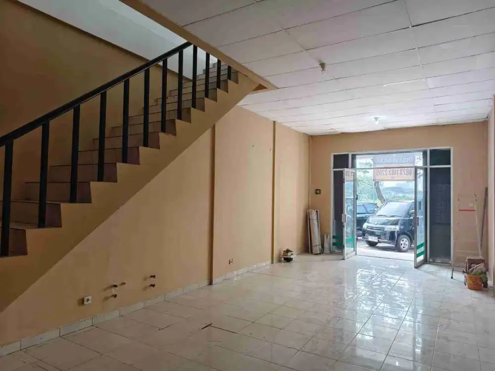 Disewakan Ruko Pasar Modern, Paramount Land