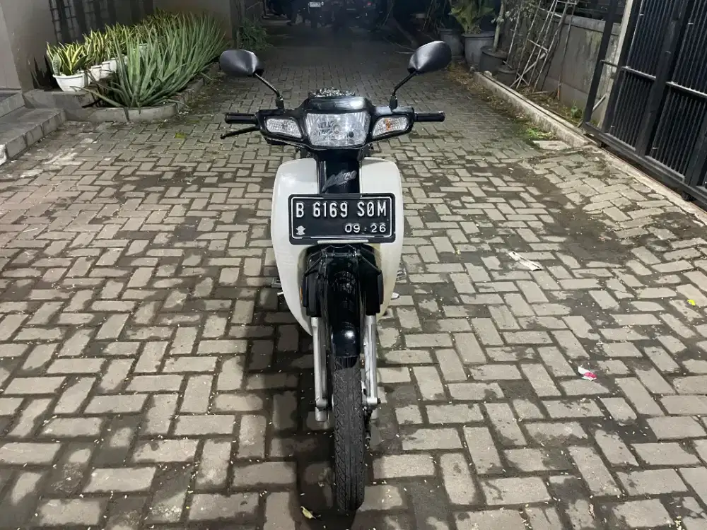 Astrea grand 2003