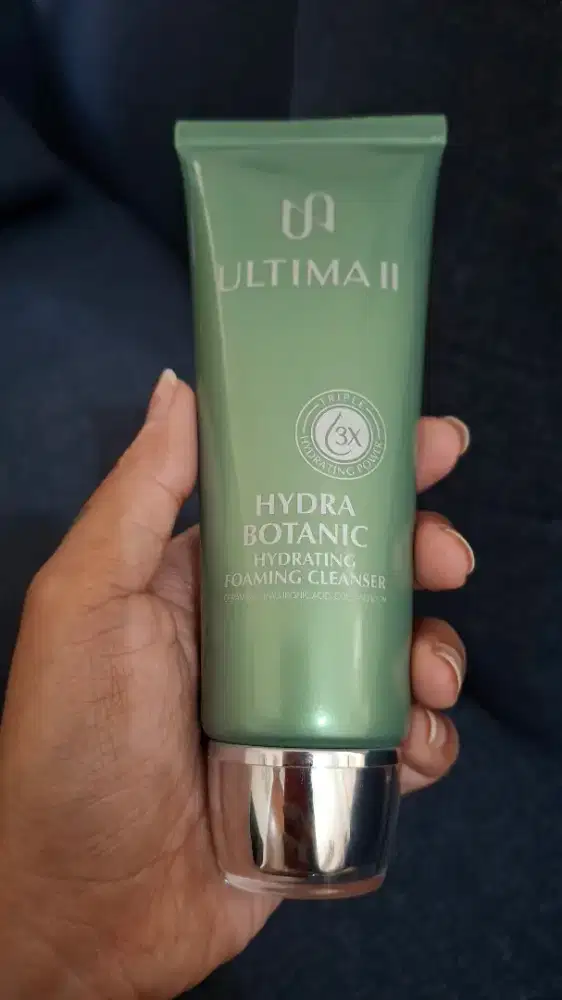 ULTIMA II foaming cleanser