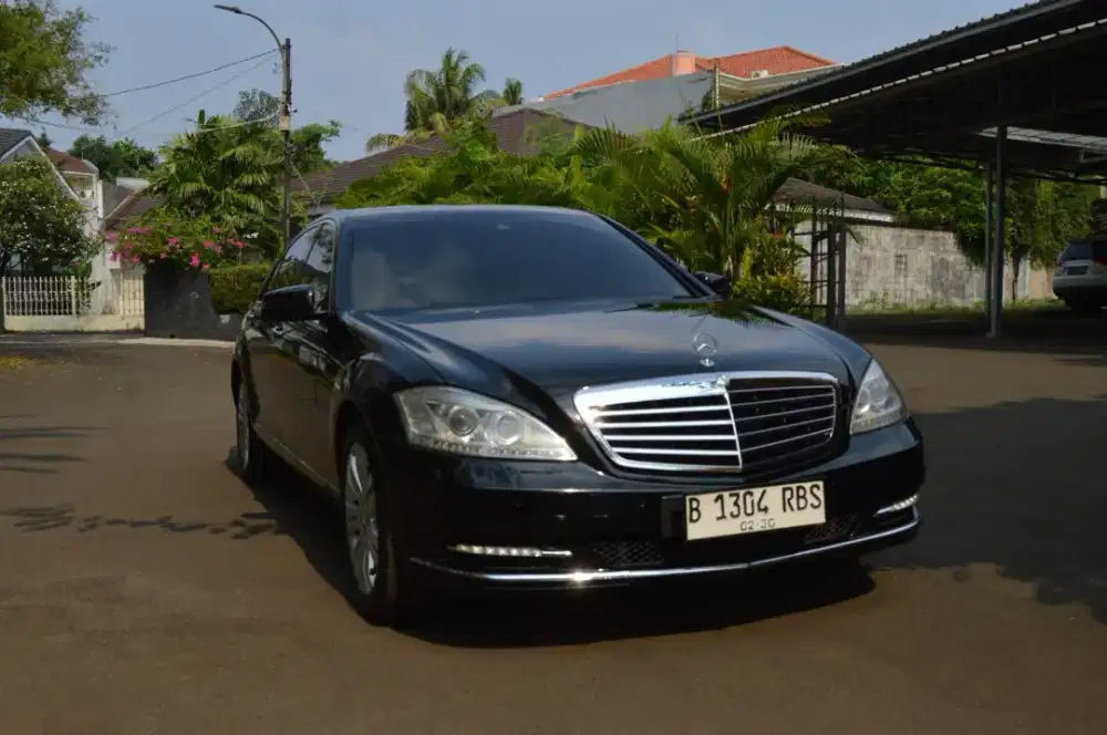 Mercy S350L low kilometer