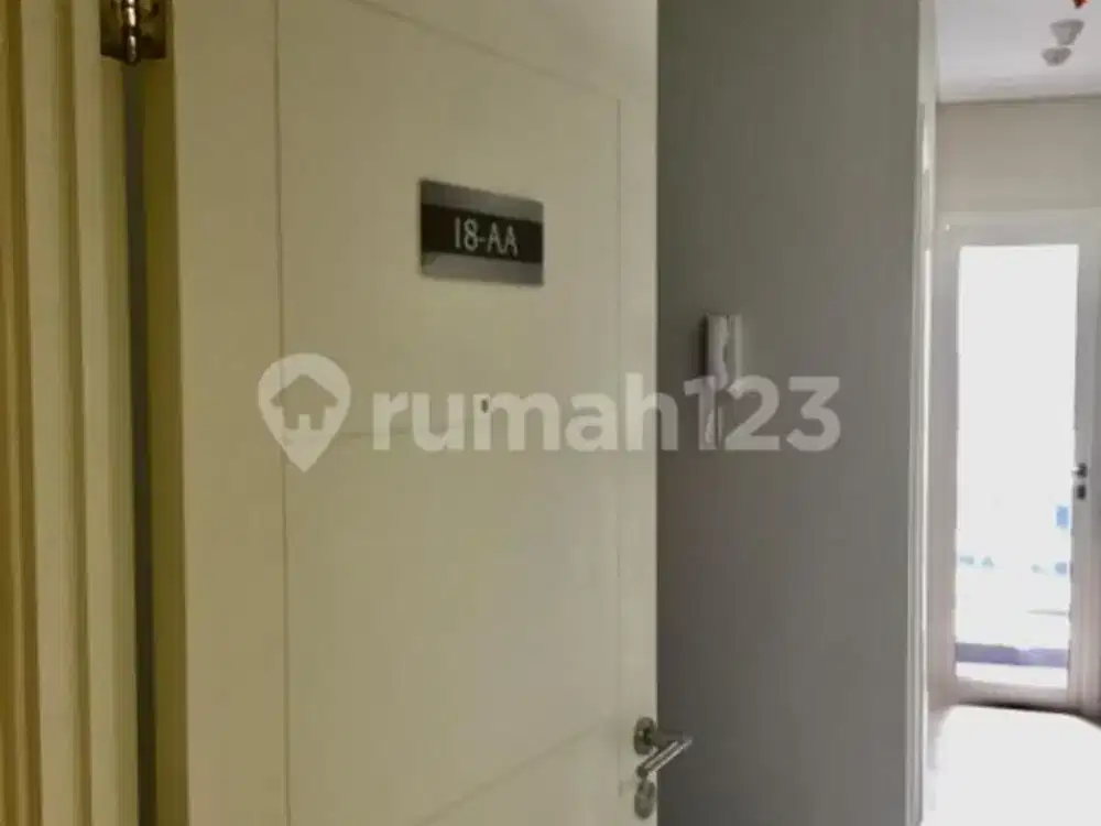 Apartemen Madison Park 28 M2
