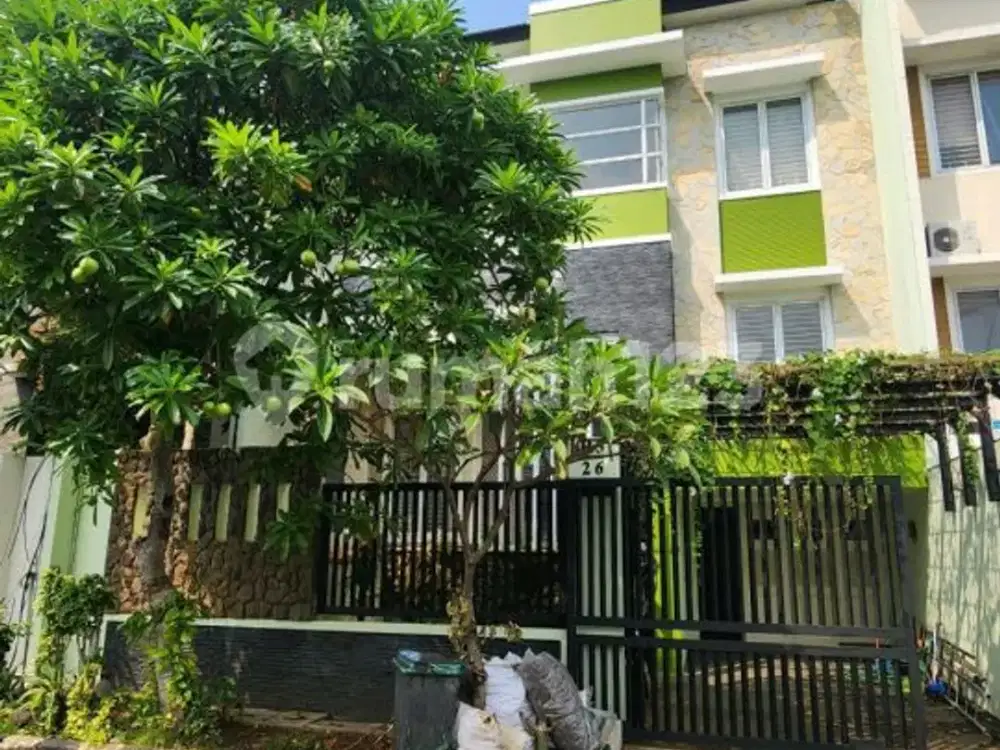 Dijual Segera Rumah Permata Buana