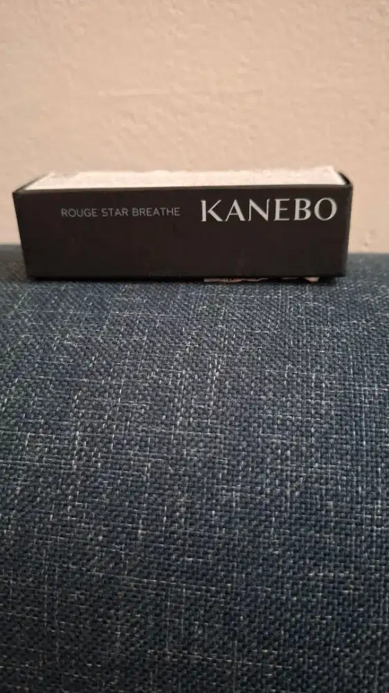 KANEBO LIPSTICK