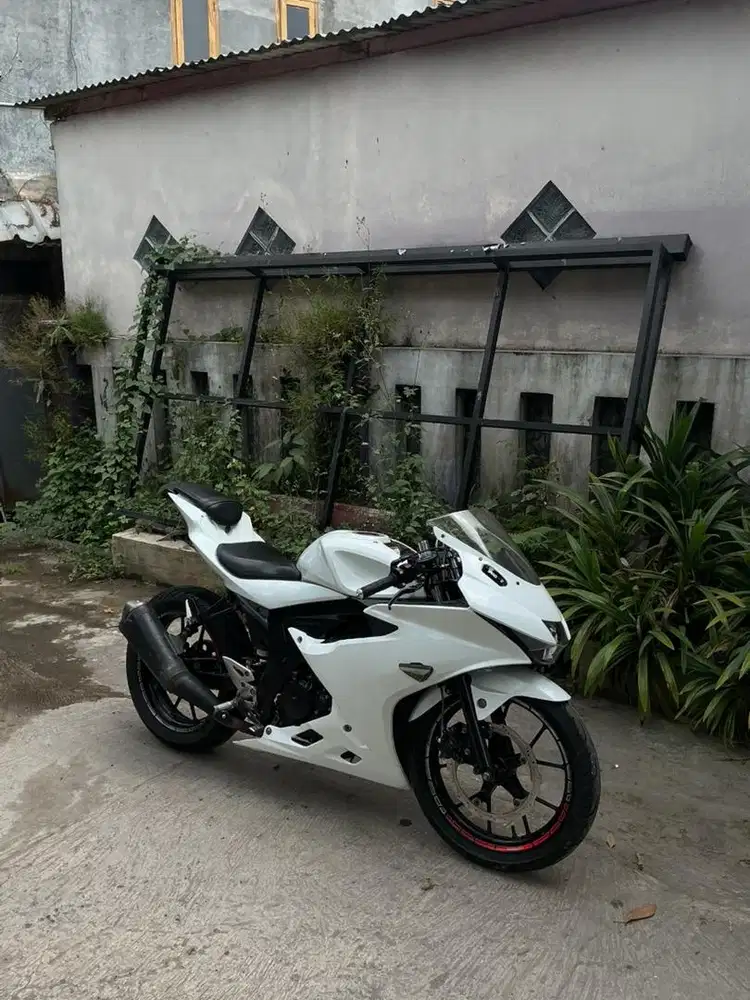 GSX 150R 2017 Plat Z kumplit Pajak On