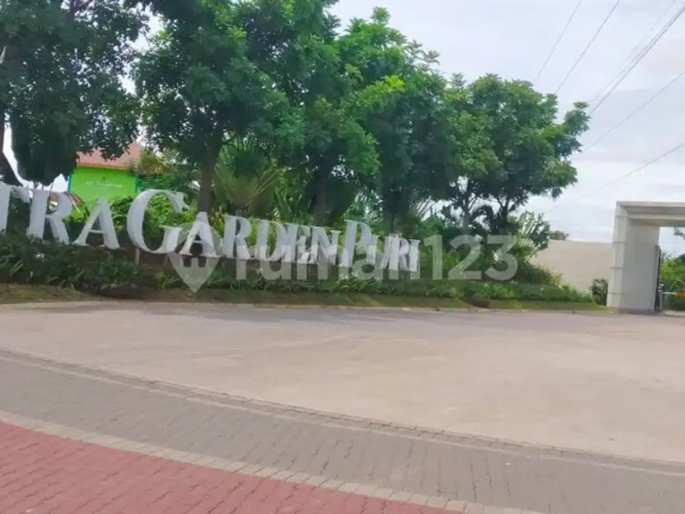 Kavling dibulevard dekat gerbang masuk cluster Brio Tanah di Citra garden puri bulevard 111 Lainnya m²