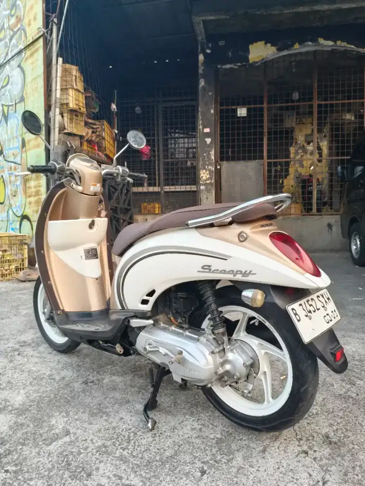 Honda Scoopy 110 thn 2011 pajak panjang