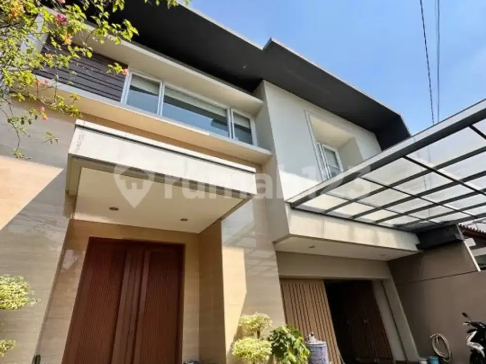 Rumah Modern Minimalis Siap Huni di Pondok Indah