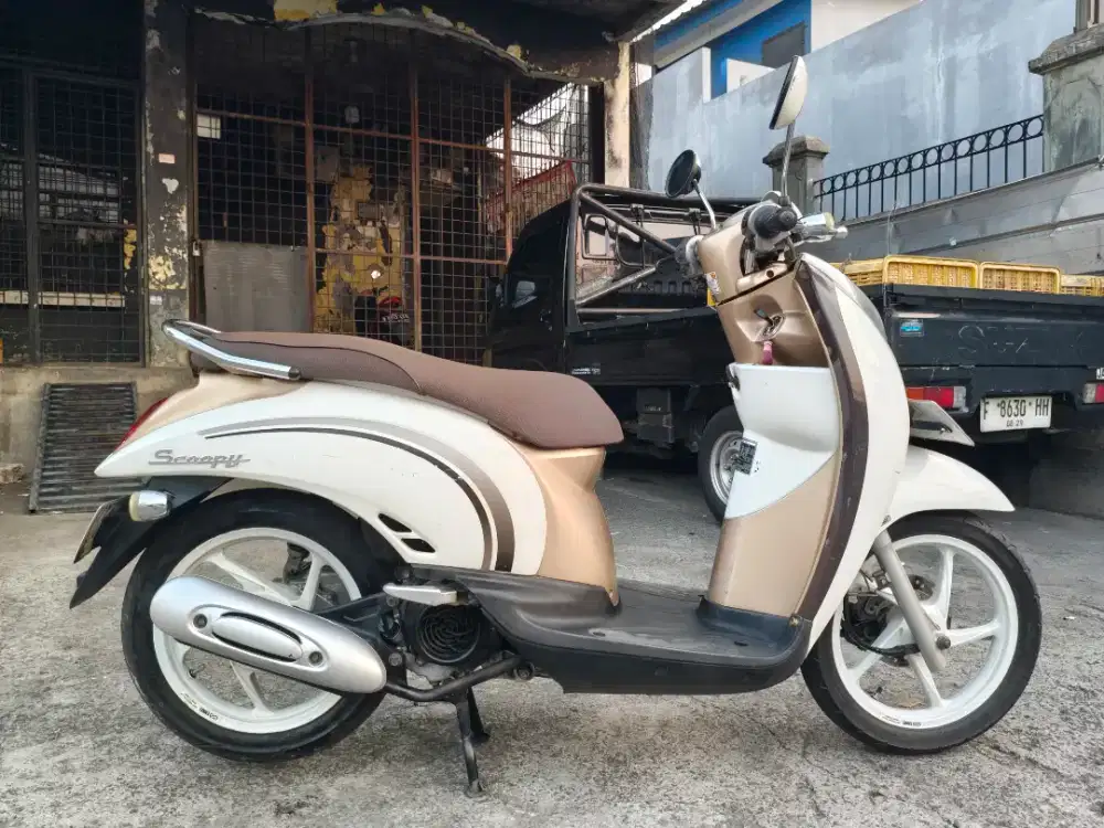 Honda Scoopy 110 thn 2011 pajak panjang