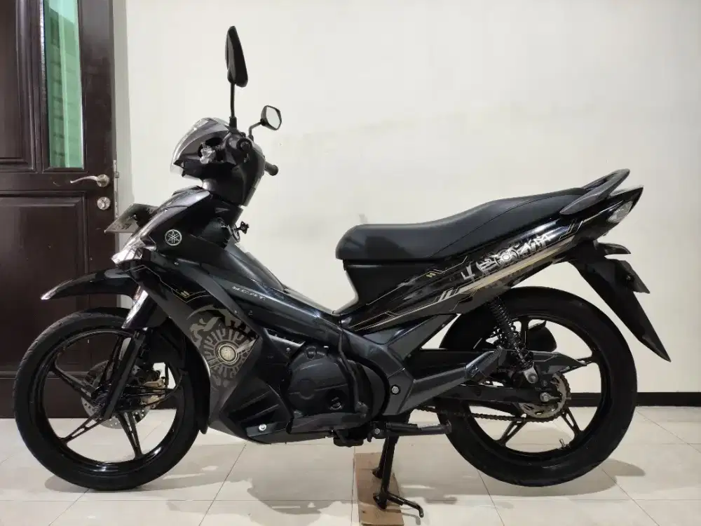 YAMAHA LEXAM TAHUN 2011 BEBEK MATIC ANTIK