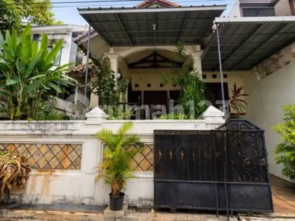 Dijual Rumah Dalam Komplek Cinere Terfavorit