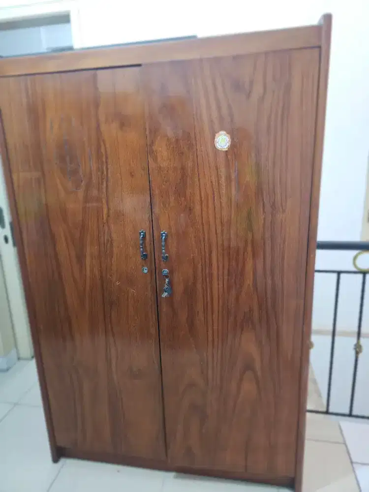 HOME SALE GARAGE