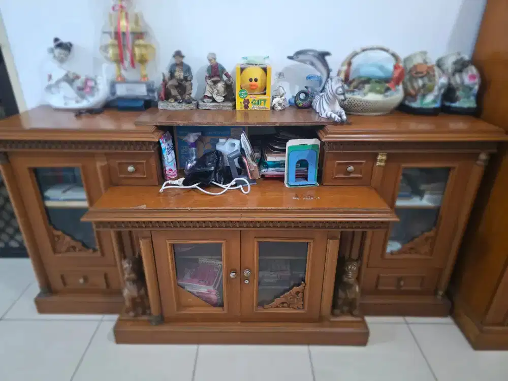 HOME GARAGE SALE