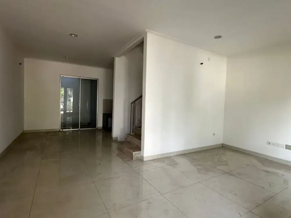Dijual Rumah Golf Island