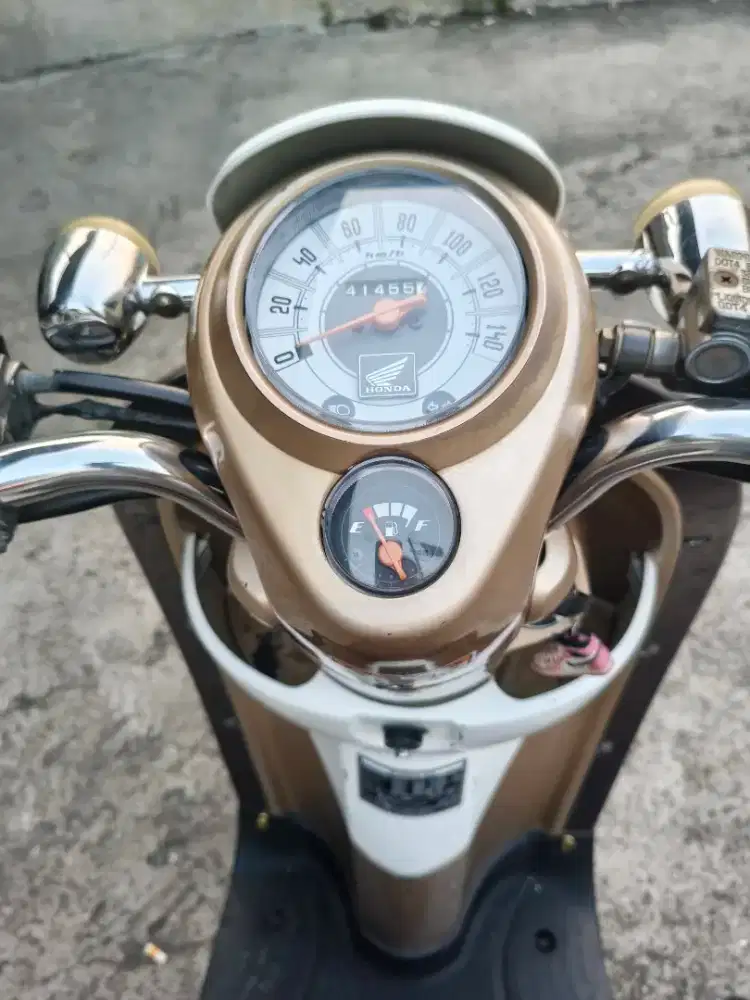 Honda Scoopy 110 thn 2011 pajak panjang