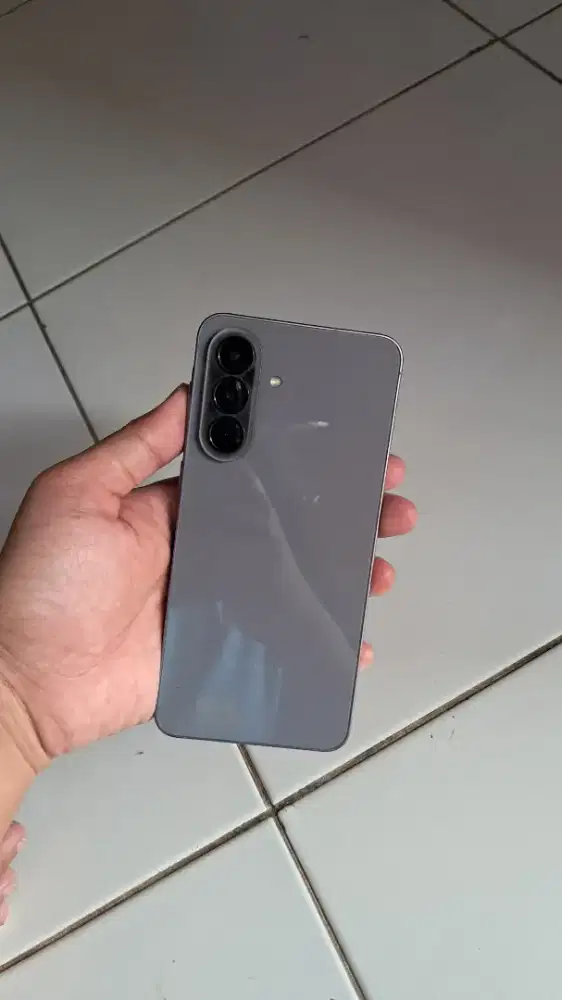 Samsung A57 12/256